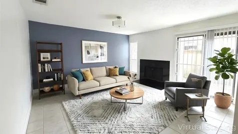 6601 Sands Point Drive 34 Houston TX 77074