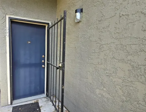 6601 Sands Point Drive 34 Houston TX 77074