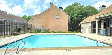 6601 Sands Point Drive 34 Houston TX 77074