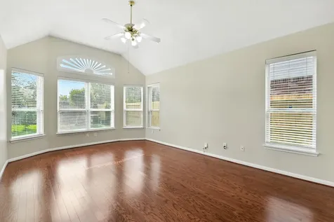 6538 Ivy Heath Lane Houston TX 77041