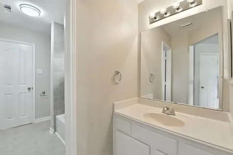 6538 Ivy Heath Lane Houston TX 77041