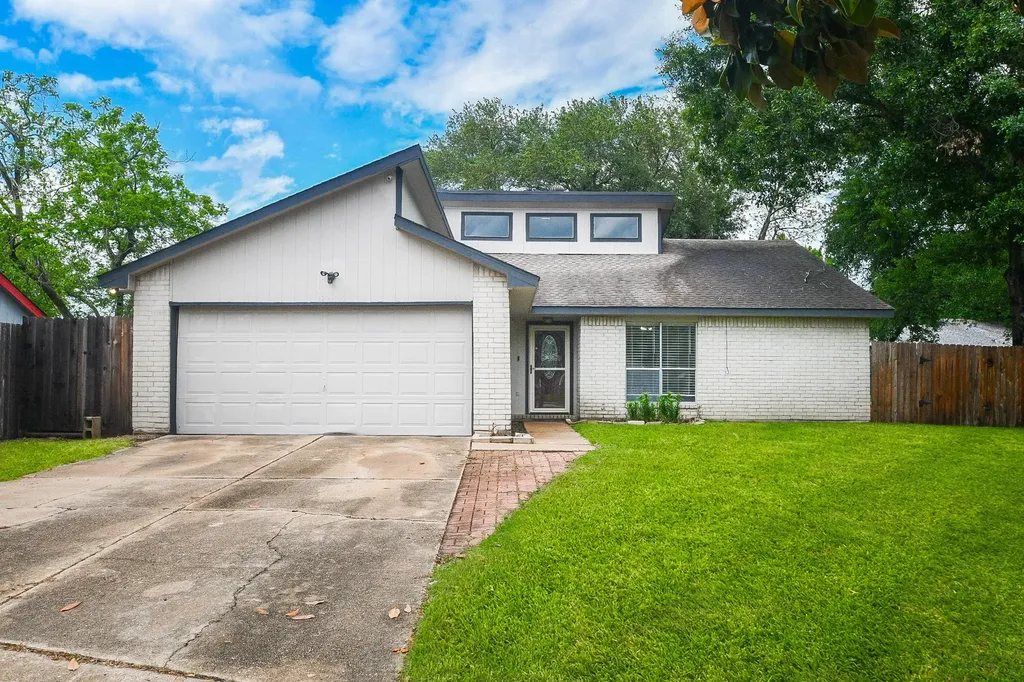 2406 Blue Mist Court Sugar Land TX 77498