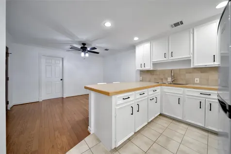 520 W 15th Street Houston TX 77008