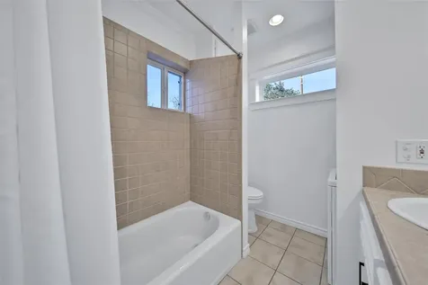 520 W 15th Street Houston TX 77008