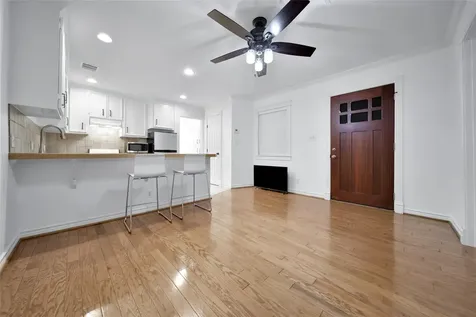 520 W 15th Street Houston TX 77008
