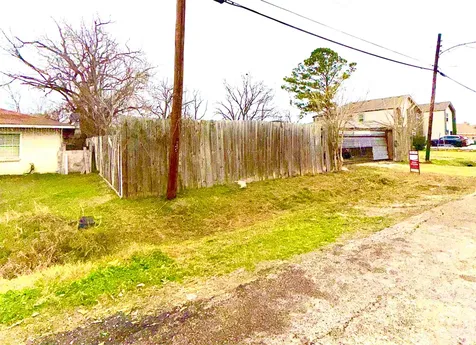 7987 Chateau Street Houston TX 77028