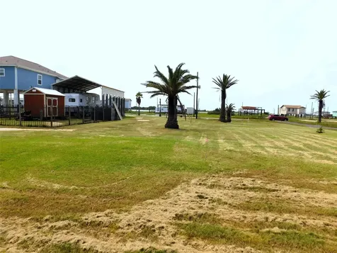 1308 Quarles Avenue Port Bolivar TX 77650