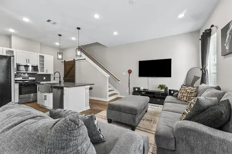 6704 Parker Grove Lane Houston TX 77076