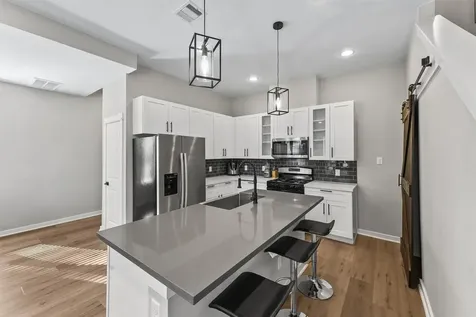 6704 Parker Grove Lane Houston TX 77076