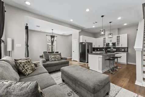6704 Parker Grove Lane Houston TX 77076
