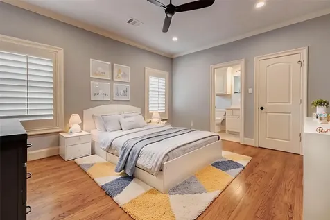 5410 Valerie Street Bellaire TX 77401