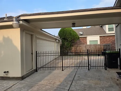4306 Lakeside Meadow Drive Missouri City TX 77459