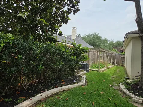 4306 Lakeside Meadow Drive Missouri City TX 77459