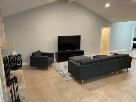 16007 Mill Point Drive Houston TX 77059