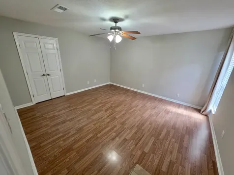 16007 Mill Point Drive Houston TX 77059