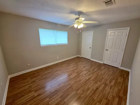 16007 Mill Point Drive Houston TX 77059