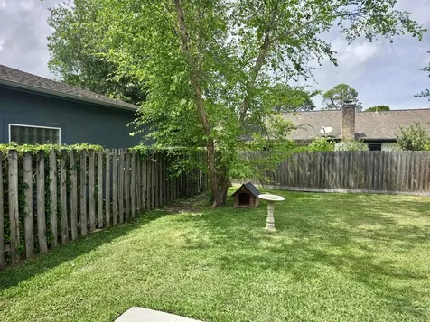 16007 Mill Point Drive Houston TX 77059