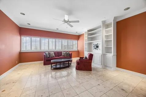 2929 Buffalo Speedway A2301 Houston TX 77098
