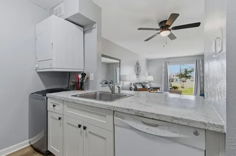13151 Walden Road, Unit 127 Montgomery TX 77356