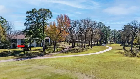 13151 Walden Road, Unit 127 Montgomery TX 77356