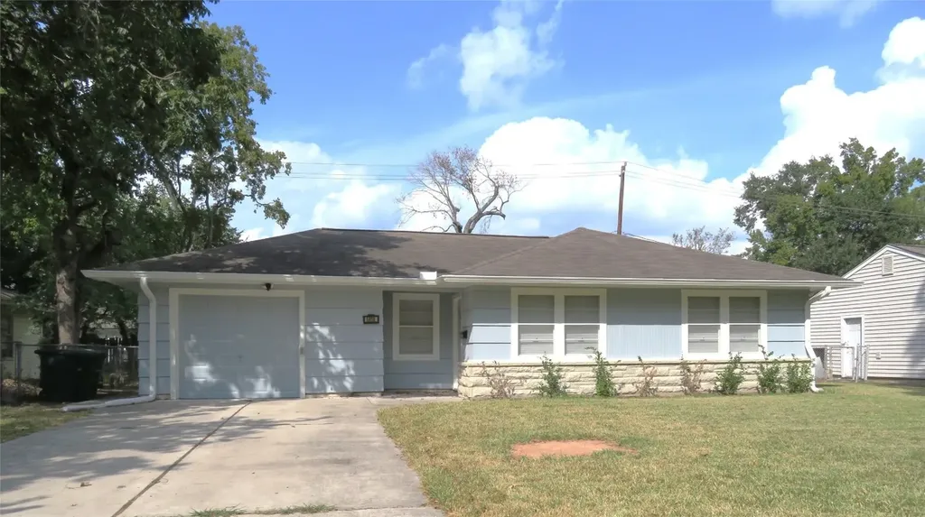 5818 Carew Street Houston TX 77074
