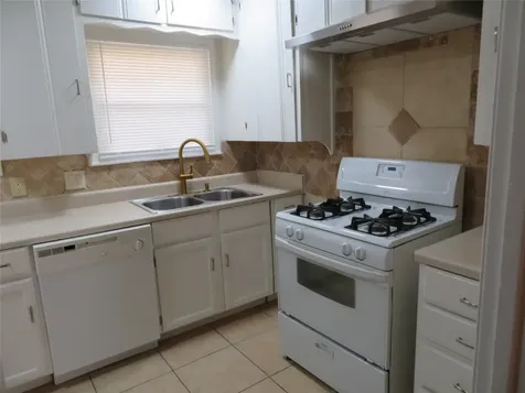 5818 Carew Street Houston TX 77074