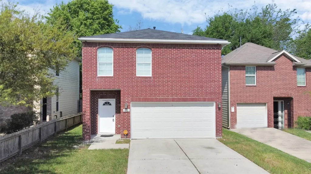 5822 Santa Bernadetta Houston TX 77017