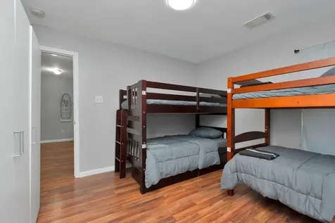 5822 Santa Bernadetta Houston TX 77017