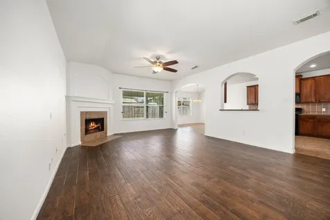 3012 Kings Isle Lane Dickinson TX 77539