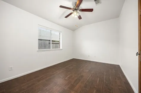 3012 Kings Isle Lane Dickinson TX 77539