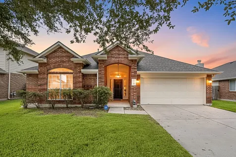 3012 Kings Isle Lane Dickinson TX 77539