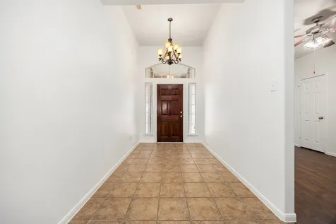 3012 Kings Isle Lane Dickinson TX 77539