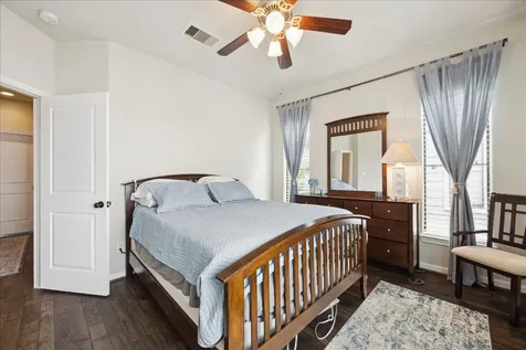 1110 W 25th Street Houston TX 77008