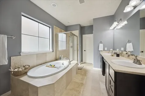 1110 W 25th Street Houston TX 77008