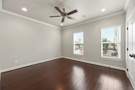 4307 Allen Street Houston TX 77007