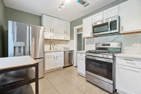 108 Bonita Avenue Galveston TX 77550