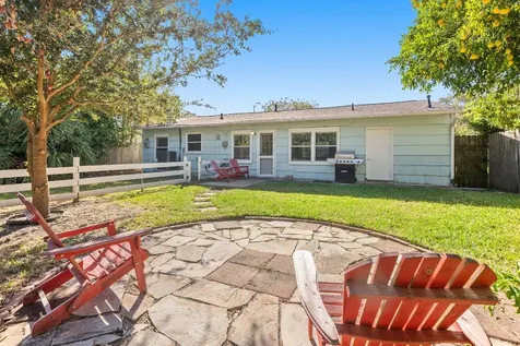 108 Bonita Avenue Galveston TX 77550