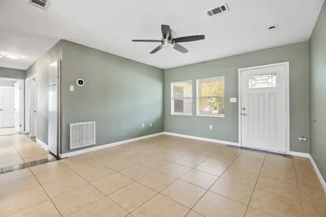 108 Bonita Avenue Galveston TX 77550