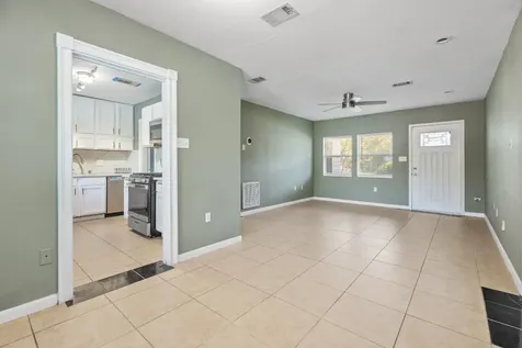 108 Bonita Avenue Galveston TX 77550