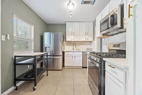 108 Bonita Avenue Galveston TX 77550