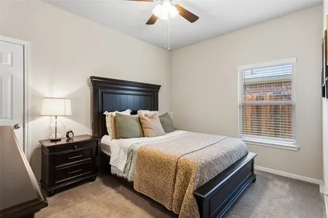 7254 Victorville Drive Rosharon TX 77583