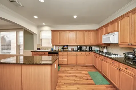 825 Rosine Street Houston TX 77019