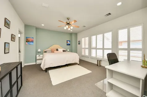 825 Rosine Street Houston TX 77019