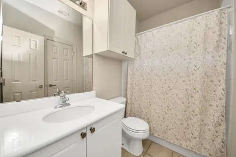 825 Rosine Street Houston TX 77019
