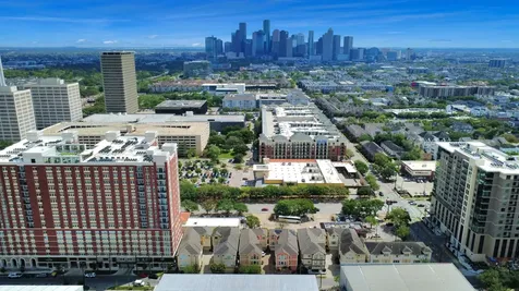 825 Rosine Street Houston TX 77019