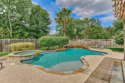 30 Rowan Tree Place The Woodlands TX 77384