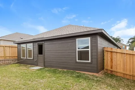 621 Craven Street Conroe TX 77316