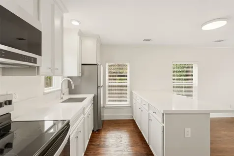 612 1/2 W Alabama Street Houston TX 77006