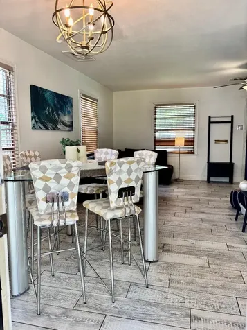1911 Tabor Street Houston TX 77009