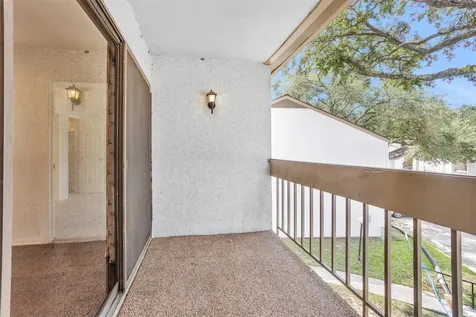 12100 Melville Drive 708g Montgomery TX 77356